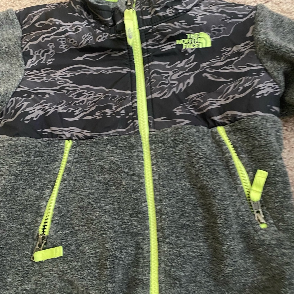 Northface jacket - Picture 4 of 7